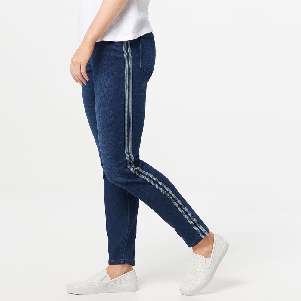 ✨Kim Gravel TripleLuxe Denim Racer Stripe Jeans